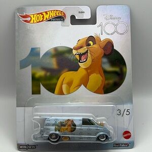 Disney 100 Hot Wheels Simba Lion King 1985 Chevy Astro Van Car